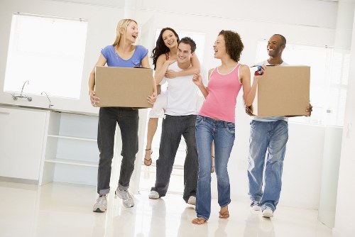 Man with van service in Richmonduponthames for local home moving