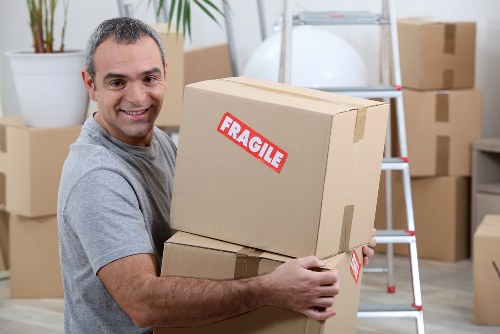 Free quote policy for Richmond upon Thames removal van services
